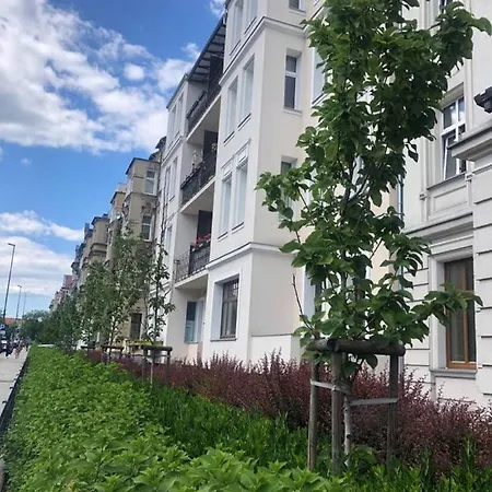 300 No.1 Centrum Apartment *