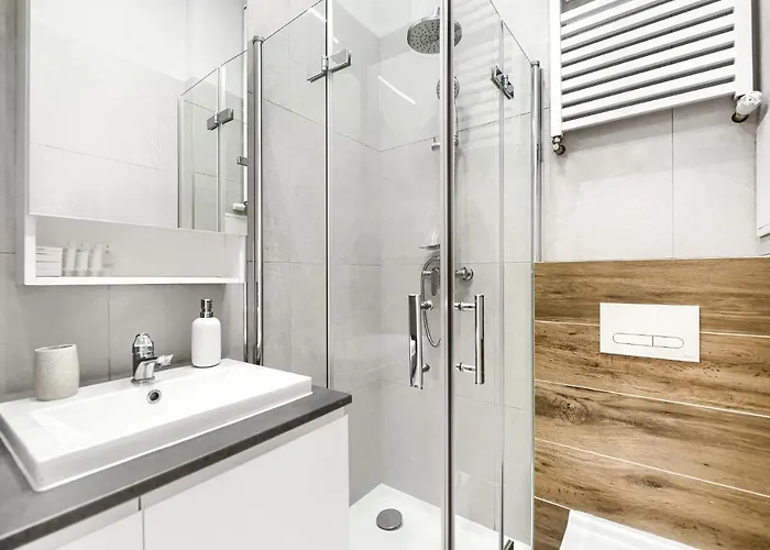 300 No.1 Centrum アパート